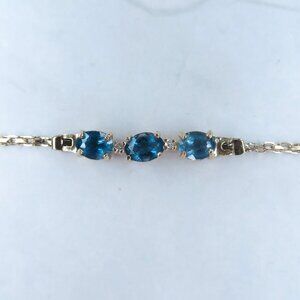 Aquamarine (Blue Topaz) Gold Bracelet
